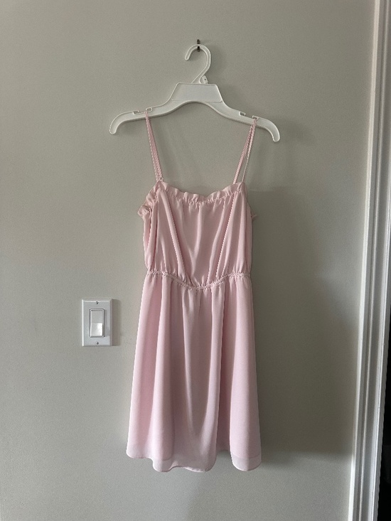 Aritzia Dresses & Skirts - Aritzia baby pink dress. Size XS